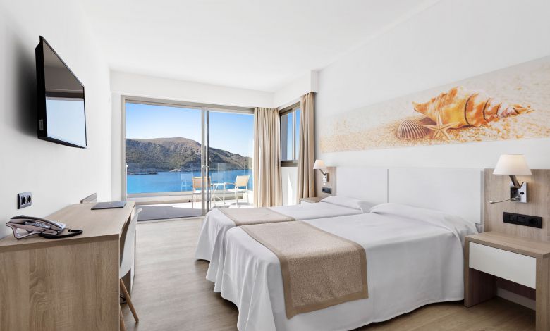  SUPERIOR DOUBLE ROOM WITH SEA VIEW