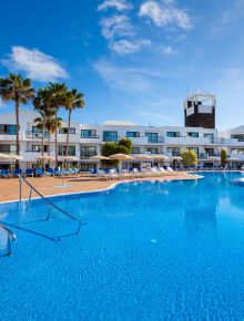 ble-lanzarote-piscina-03