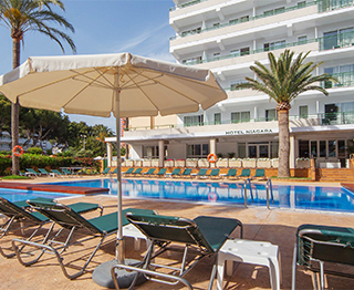 THB NIÁGARA DISFRUTA EN PLAYA DE PALMA